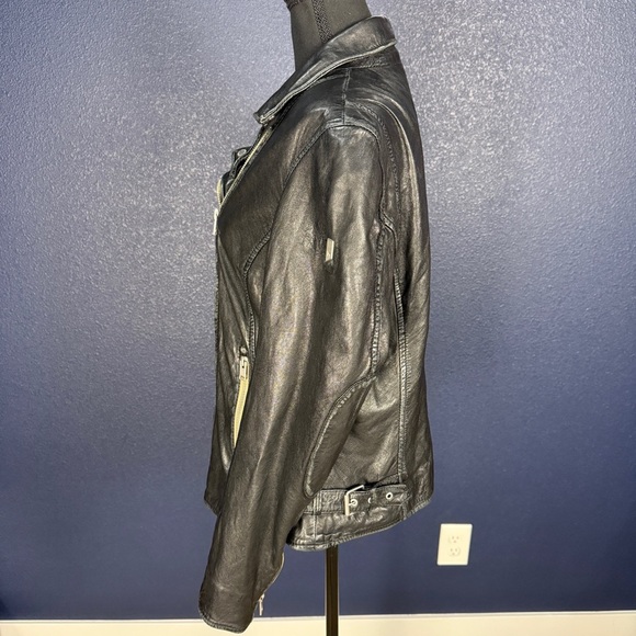 NWT Mauritius Distressed Black Leather Sofia Motorcycle Jacket, Size 14 - Picture 4 of 16